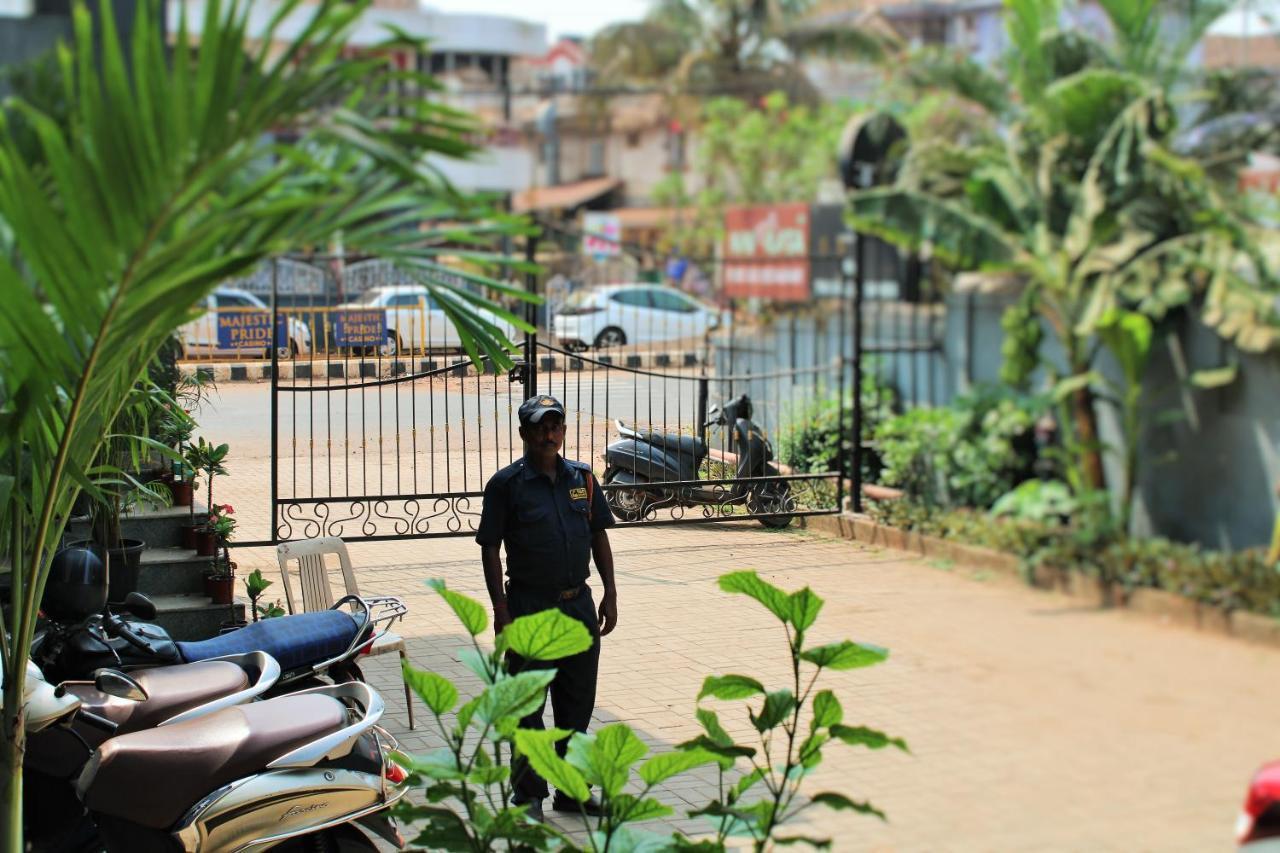 Hotel The Golden Sands Calangute Zewnętrze zdjęcie